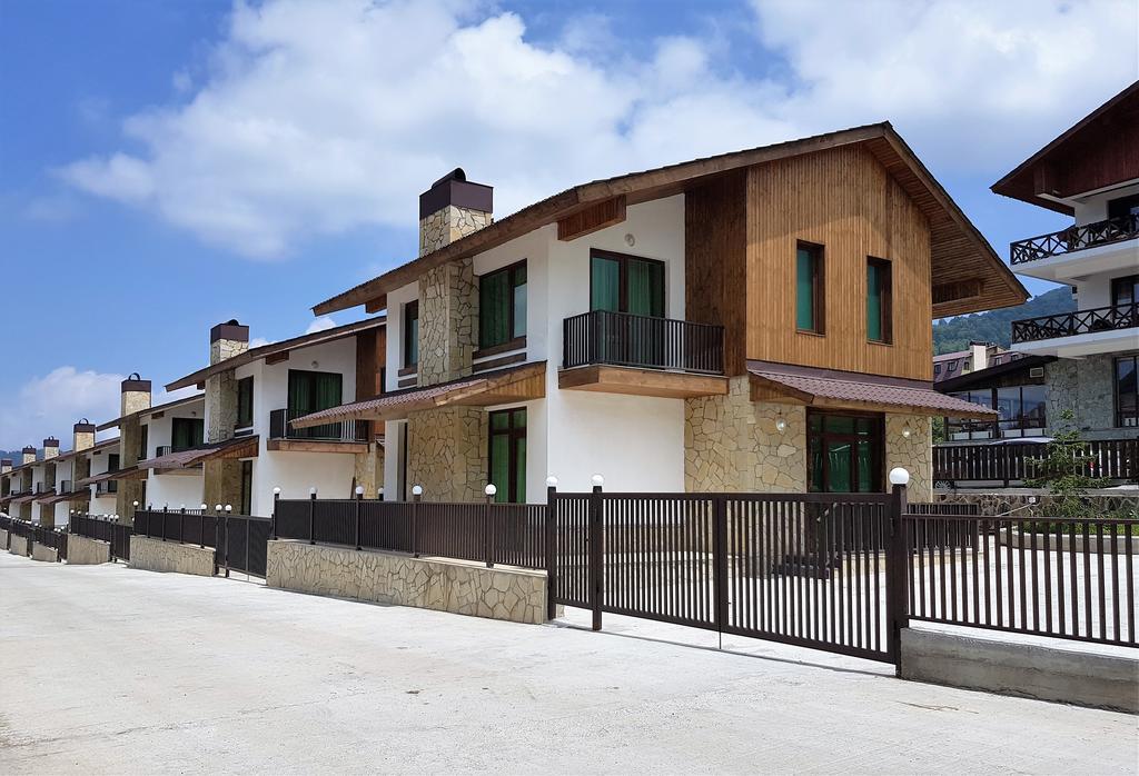 Villa Crystal Town House Bakuriani Exterior foto